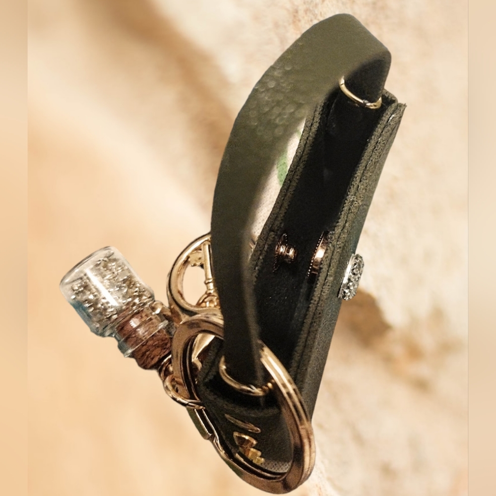 Mini Purse Key Chain - Picture 2 of 7